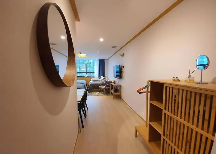 아파트 Hongik-univ Modern Studio